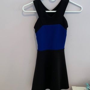 Girls formal super cute dress!